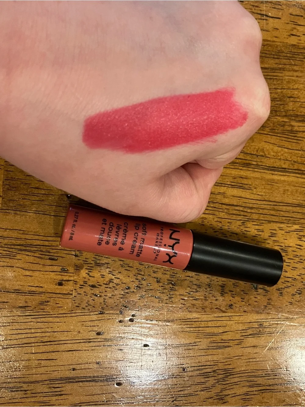 Lipstick/lipgloss bundle